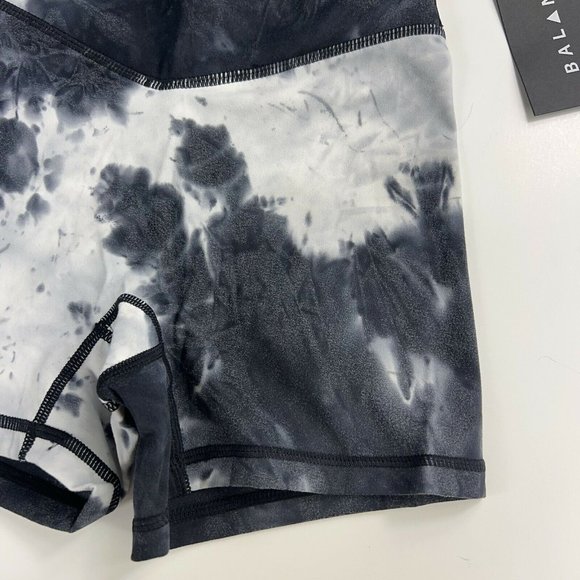 Balance Athletica Women’s The Cloud Short Logo Avalanche Tie Dye Size XXS New - Picture 4 of 12